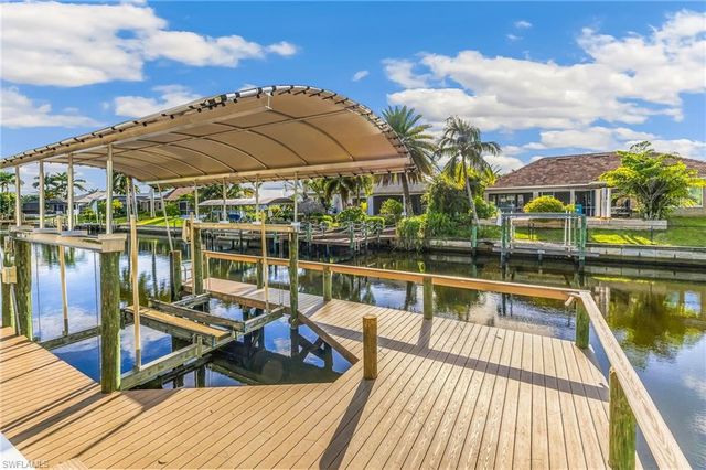 3810 SW 19th PL, Cape Coral, FL 33914