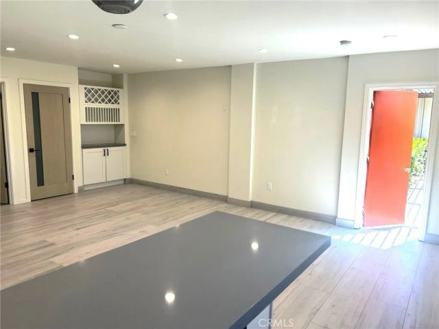 18349 Hiawatha Street, Northridge, CA 91326