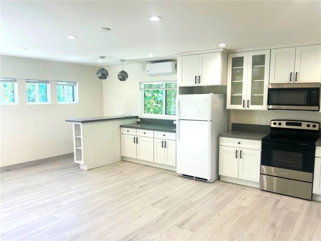 18349 Hiawatha Street, Northridge, CA 91326
