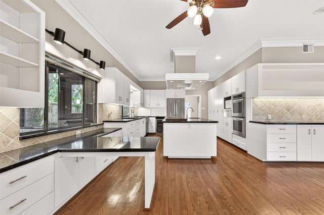 3007 Bainbridge Court, Sugar Land, TX 77478