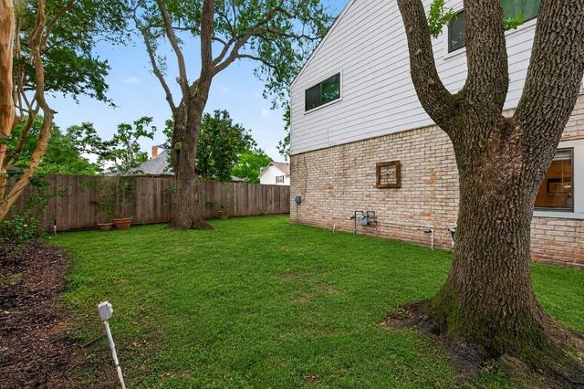 3007 Bainbridge Court, Sugar Land, TX 77478
