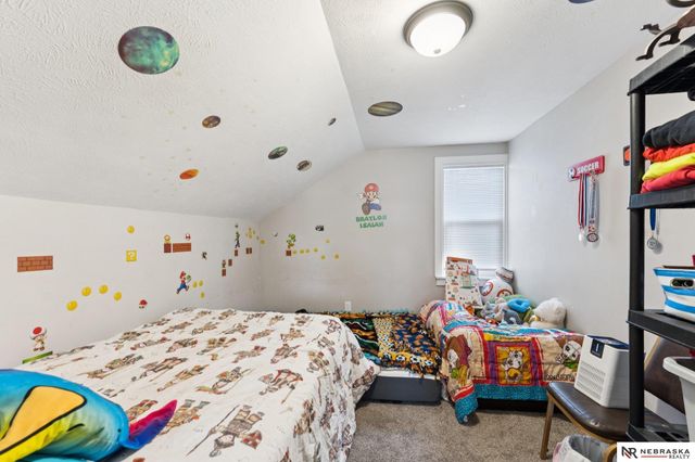 2854 Fowler Avenue, Omaha, NE 68111