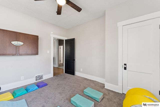 2854 Fowler Avenue, Omaha, NE 68111