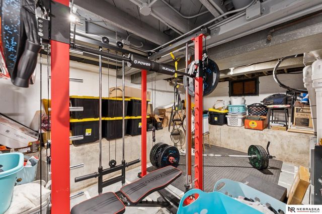 2854 Fowler Avenue, Omaha, NE 68111