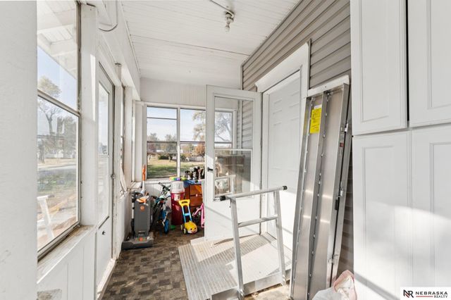 2854 Fowler Avenue, Omaha, NE 68111