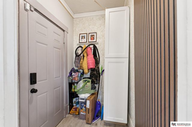 2854 Fowler Avenue, Omaha, NE 68111