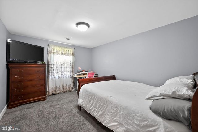 525 MOUNTAIN RD, Dillsburg, PA 17019