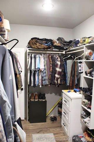 318 Twin Creeks Lane, Pryor, OK 74361