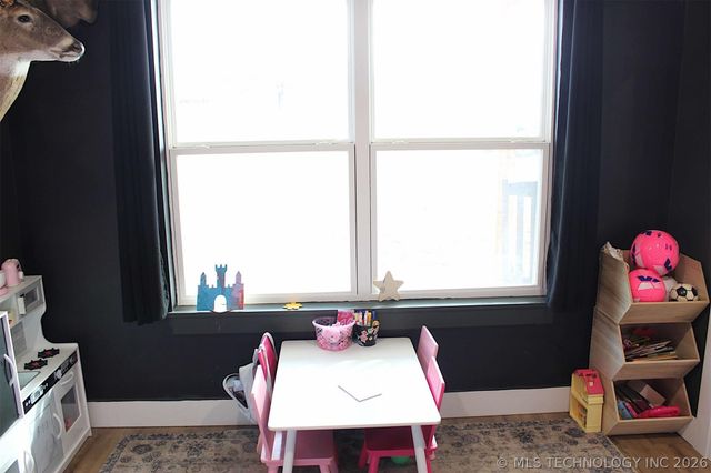 318 Twin Creeks Lane, Pryor, OK 74361