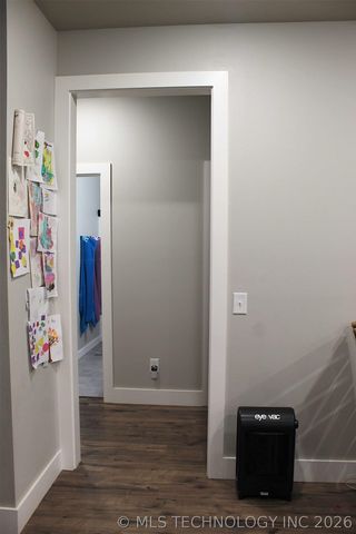 318 Twin Creeks Lane, Pryor, OK 74361