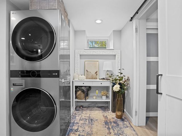 5 Hundley Court LL, Stamford, CT 06902