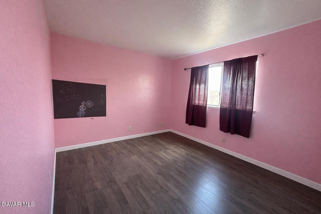 37711 San Ysidro Way, Palmdale, CA 93550