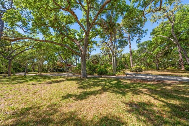11496 74TH AVENUE, Seminole, FL 33772