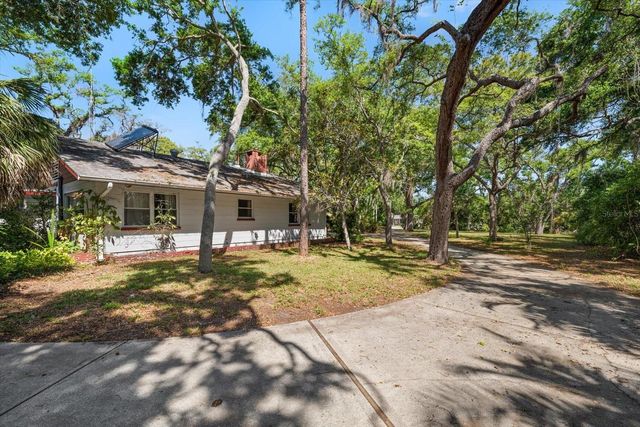 11496 74TH AVENUE, Seminole, FL 33772