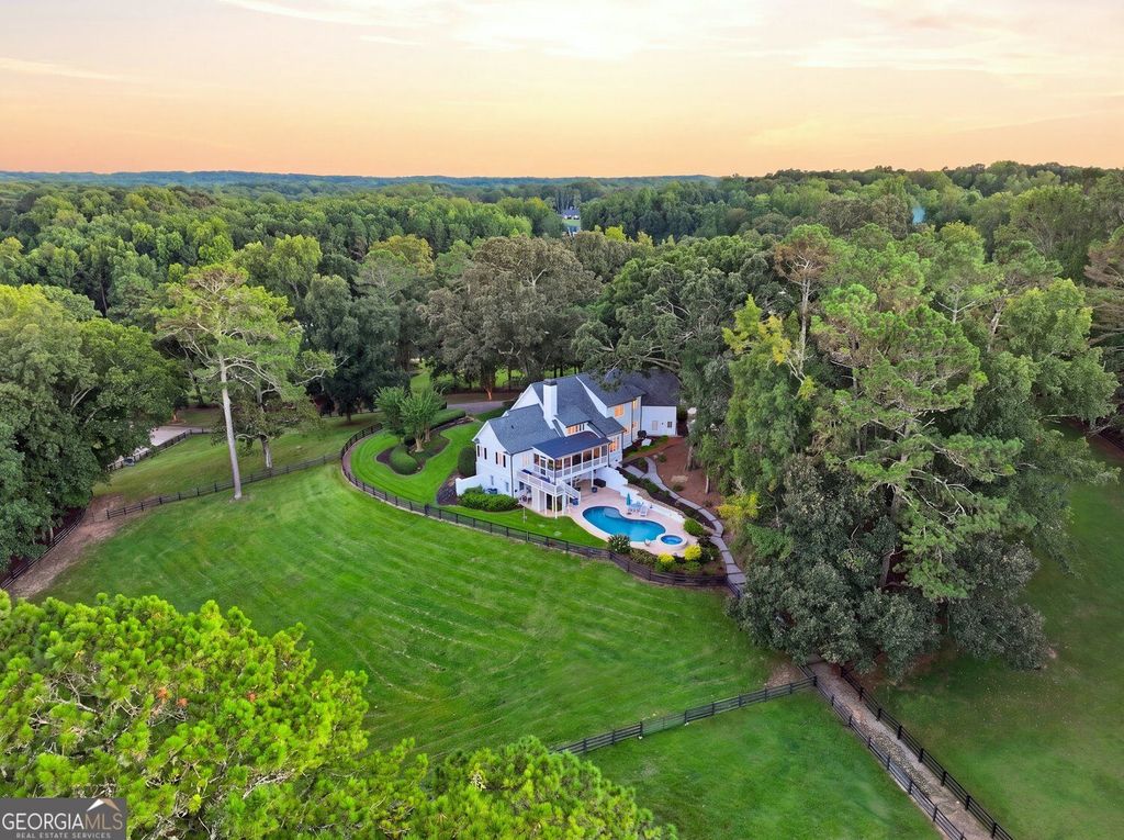 565 Old Lathemtown Road, Canton, GA 30115 — exterior