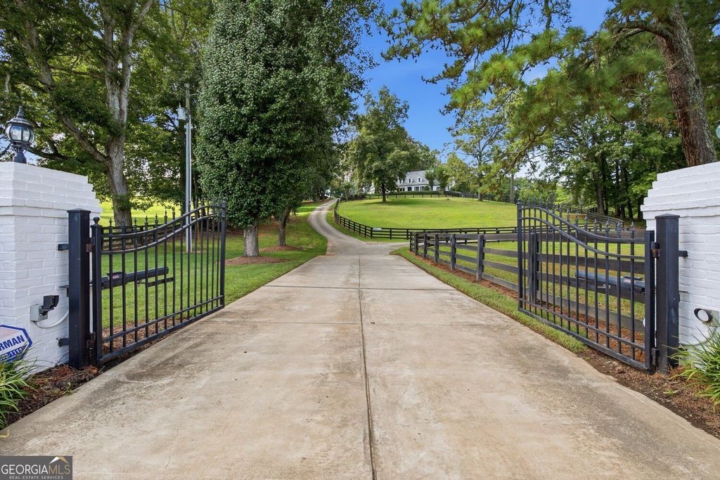 565 Old Lathemtown Road, Canton, GA 30115 — photo 4