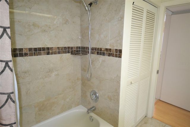 336 WOODLAKE WYNDE, Oldsmar, FL 34677