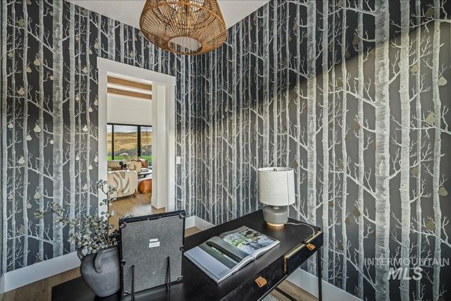 20373 N Swire Green Way, Boise, ID 83714