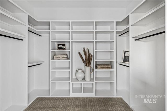 20373 N Swire Green Way, Boise, ID 83714