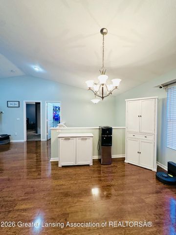 376 Spicetree Lane, Mason, MI 48854