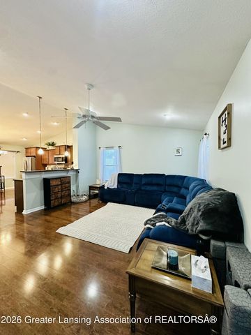 376 Spicetree Lane, Mason, MI 48854