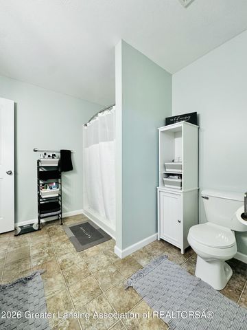 376 Spicetree Lane, Mason, MI 48854