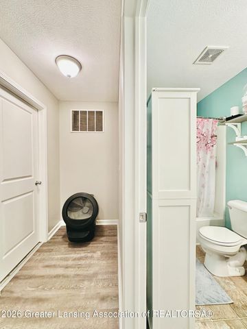 376 Spicetree Lane, Mason, MI 48854