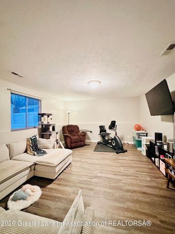 376 Spicetree Lane, Mason, MI 48854