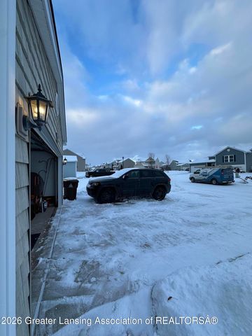 376 Spicetree Lane, Mason, MI 48854