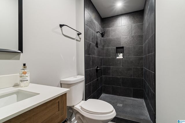 7821 4TH AVENUE N, Birmingham, AL 35206