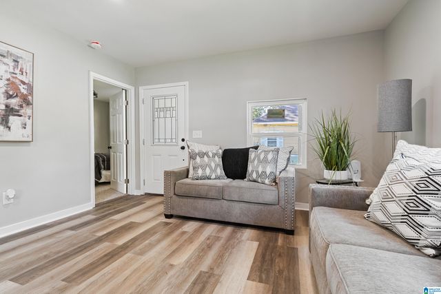 7821 4TH AVENUE N, Birmingham, AL 35206