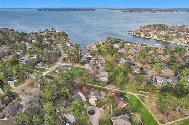 3410 Wood Rock Lane, Montgomery, TX 77356