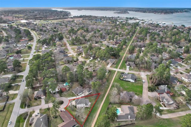 3410 Wood Rock Lane, Montgomery, TX 77356