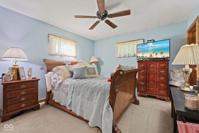 4226 Somerset Lake Road, Nashville, IN 47448