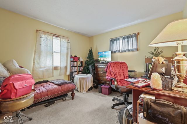 4226 Somerset Lake Road, Nashville, IN 47448