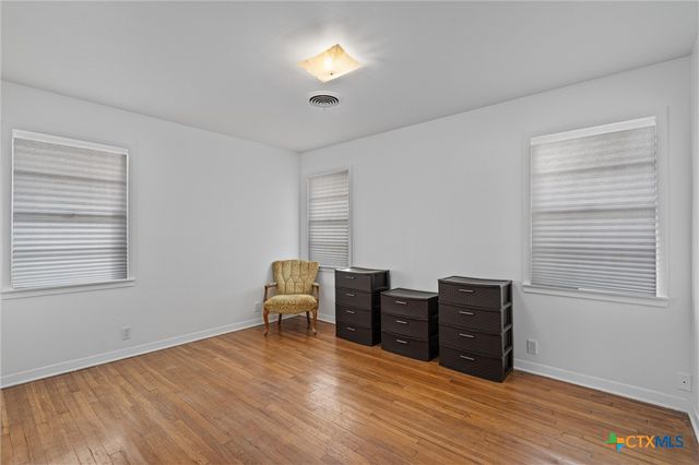 2010 S 49th Street, Temple, TX 76504