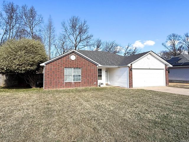 22 Willard Street, Ward, AR 72176