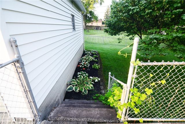 519 Douglas Drive, Miamisburg, OH 45342