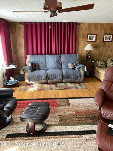 14315 Edgeknoll Street, Brooksville, FL 34613