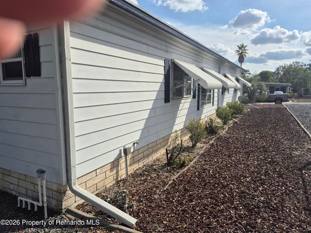 14315 Edgeknoll Street, Brooksville, FL 34613