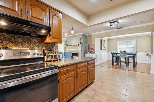 7810 N CAMERON AVENUE, Tampa, FL 33614