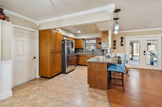 7810 N CAMERON AVENUE, Tampa, FL 33614