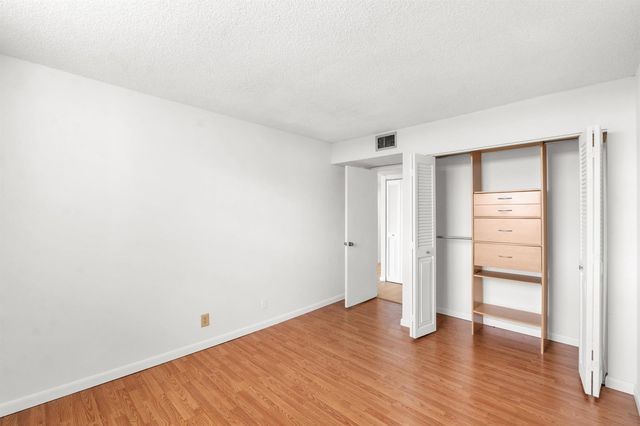 6190 Woodlands Boulevard 513, Tamarac, FL 33319