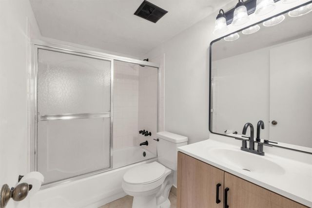 6190 Woodlands Boulevard 513, Tamarac, FL 33319