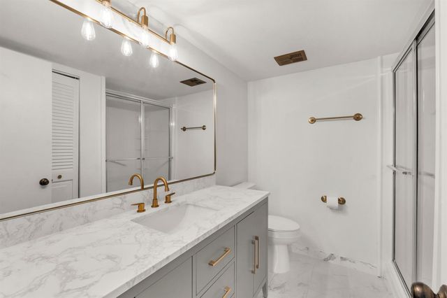 6190 Woodlands Boulevard 513, Tamarac, FL 33319