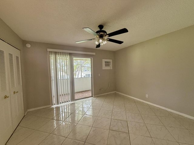 134 Sussex G 134, West Palm Beach, FL 33417