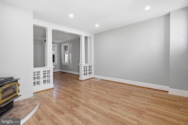 624 POPLAR ST, Lancaster, PA 17603