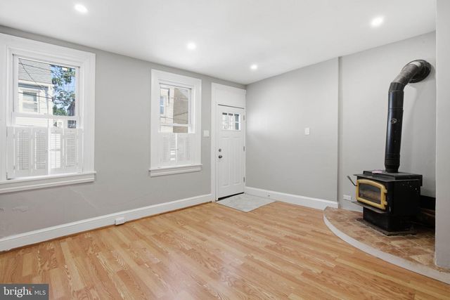 624 POPLAR ST, Lancaster, PA 17603