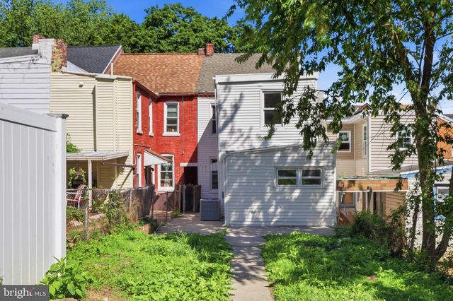 624 POPLAR ST, Lancaster, PA 17603