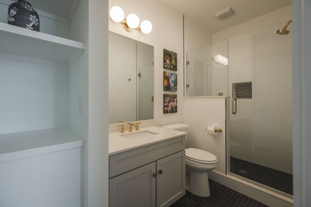 1402 Napoleon St, Nashville, TN 37207